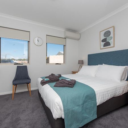 Jurien Bay Motel Apartments מראה חיצוני תמונה