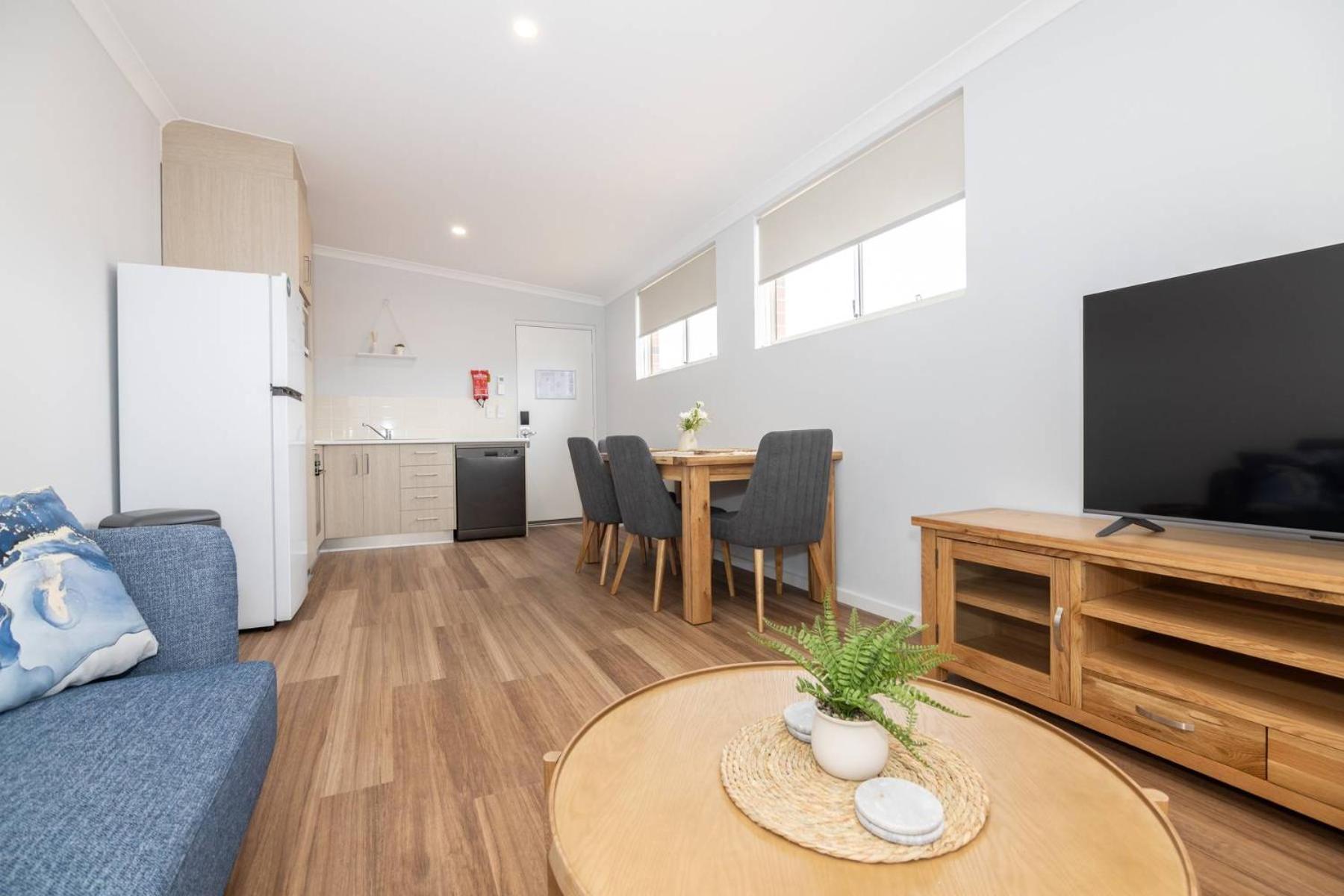 Jurien Bay Motel Apartments מראה חיצוני תמונה